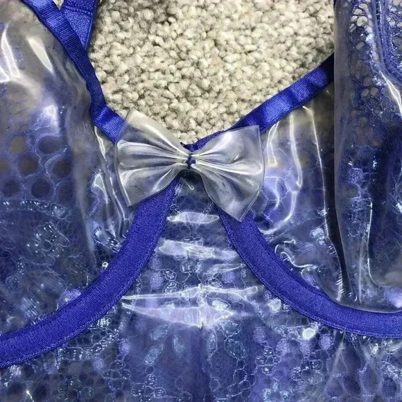 Savage X Fenty Bra Small Blue Straps with Plastic Clear Cups Rhianna - Picture 7 of 7